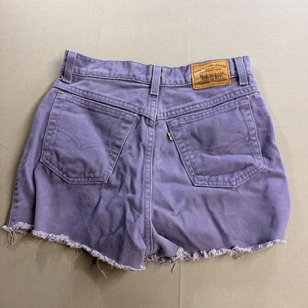 Levis 900 Series Cut Off Shorts Womens 9 Purple Denim Cotton 5-Pocket USA Made